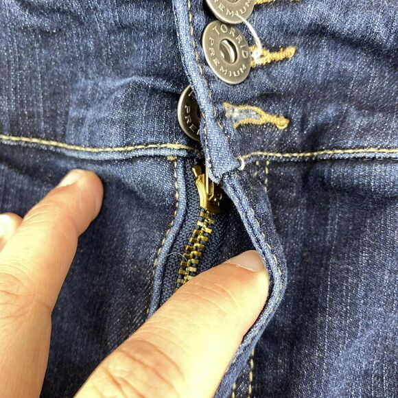 Torrid Women's Premium Jegging Skinny Jeans Size 26XS Stretch Triple Button - Picture 3 of 8